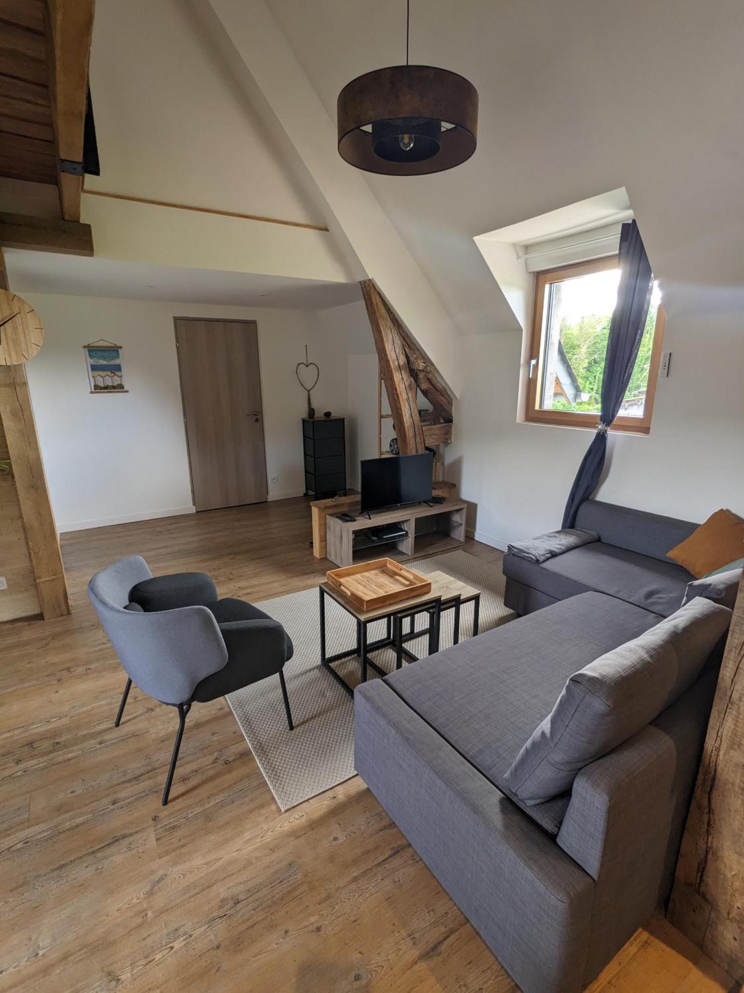 Appartement Au Calme Entre Terre Et Mer. Proche Honfleur Barneville-la-Bertrand Exterior photo